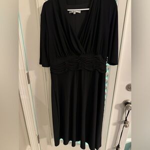 EUC Evan Picone Black dress- size 16